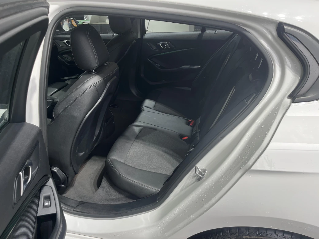 imagen 0 de vehiculo con id 2164